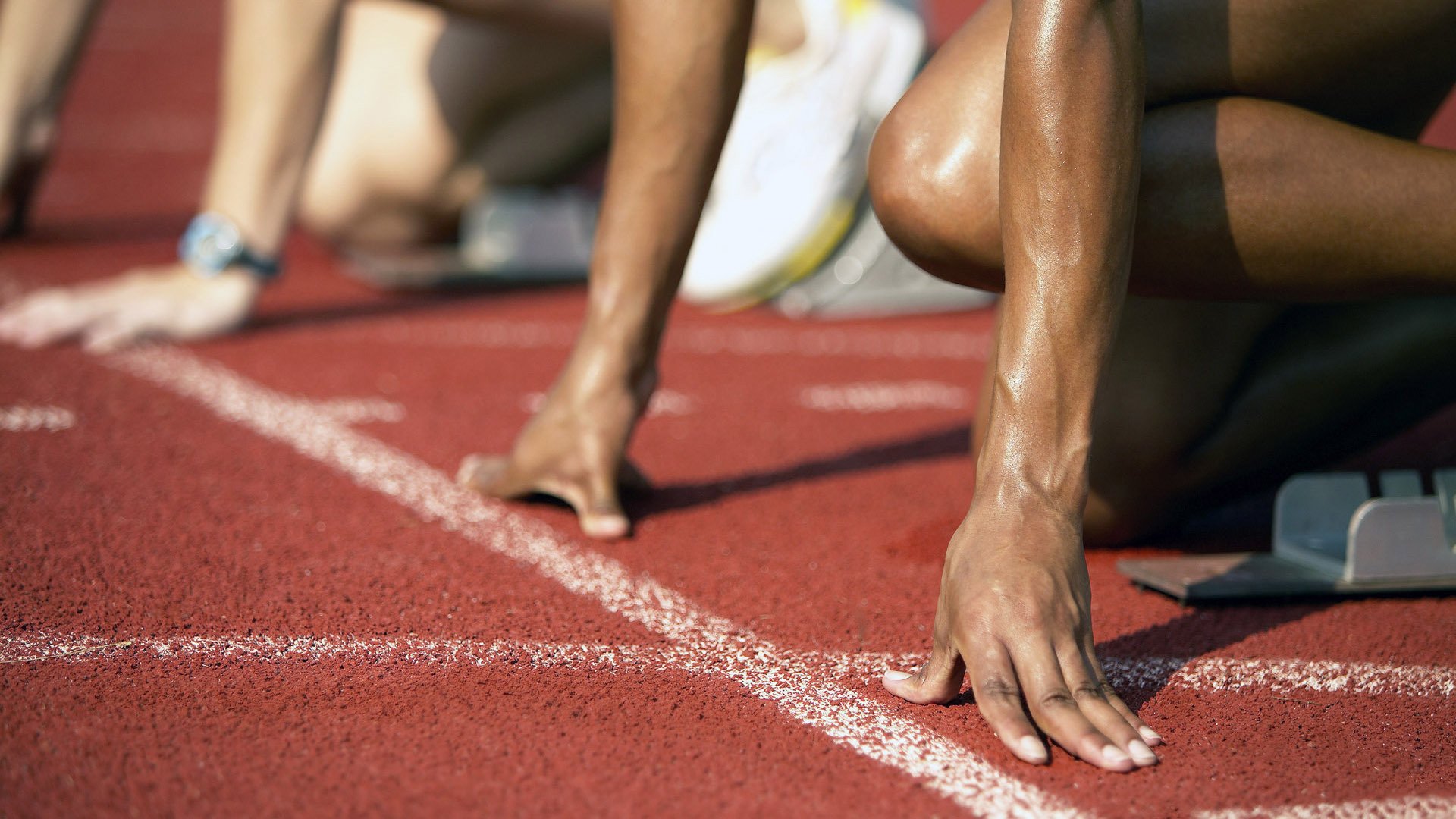 中美选手蝶泳高频换气与划水协调性分析，蝶泳如何呼吸换气